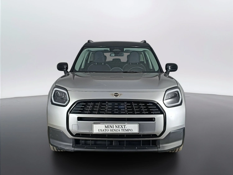 2 - MINI Countryman Mini Countryman 2.0 48V D Classic auto