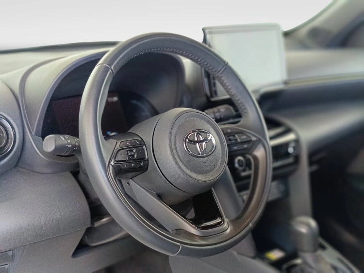 17 - Toyota Yaris Cross Yaris Cross 1.5h Adventure fwd 116cv e-cvt