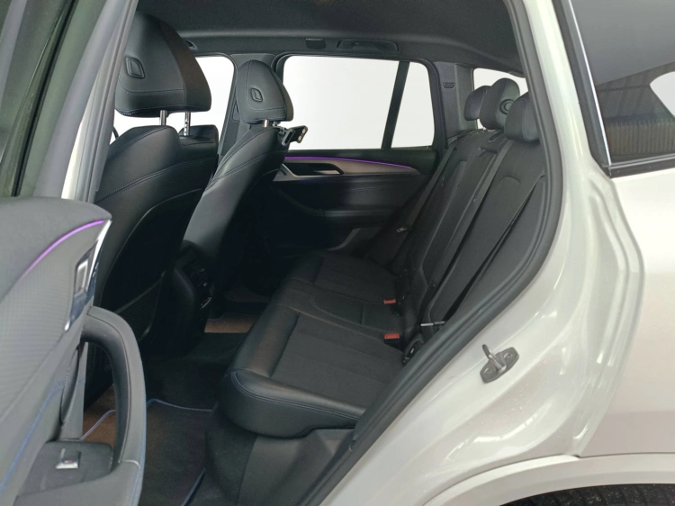 9 - BMW X3 X3 xdrive20d Msport 190cv auto