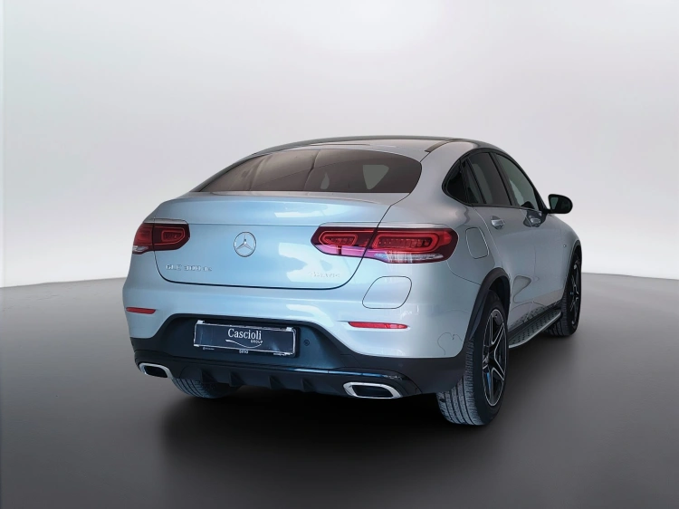 6 - Mercedes-Benz GLC Coupe 300 de phev (eq-power) Premium 4matic auto