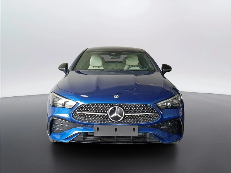 2 - Mercedes-Benz CLE 220 d Coupe