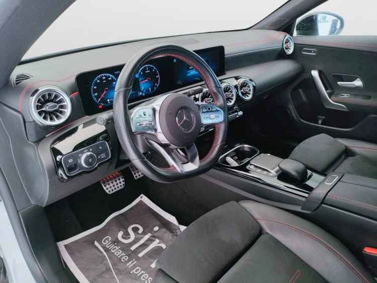 15 - Mercedes-Benz CLA Coupe 200 d Premium auto