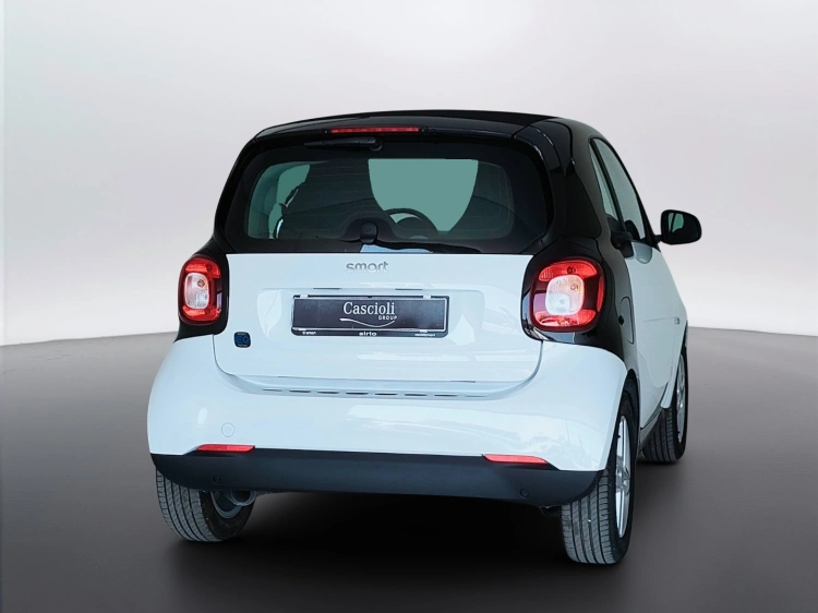 7 - smart fortwo Fortwo eq Pure 4,6kW