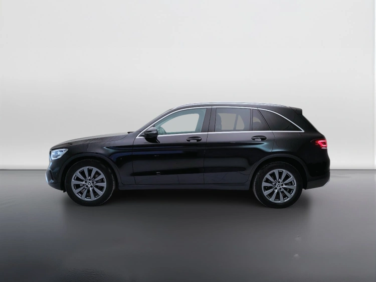 3 - Mercedes-Benz GLC 220 d Sport 4matic auto