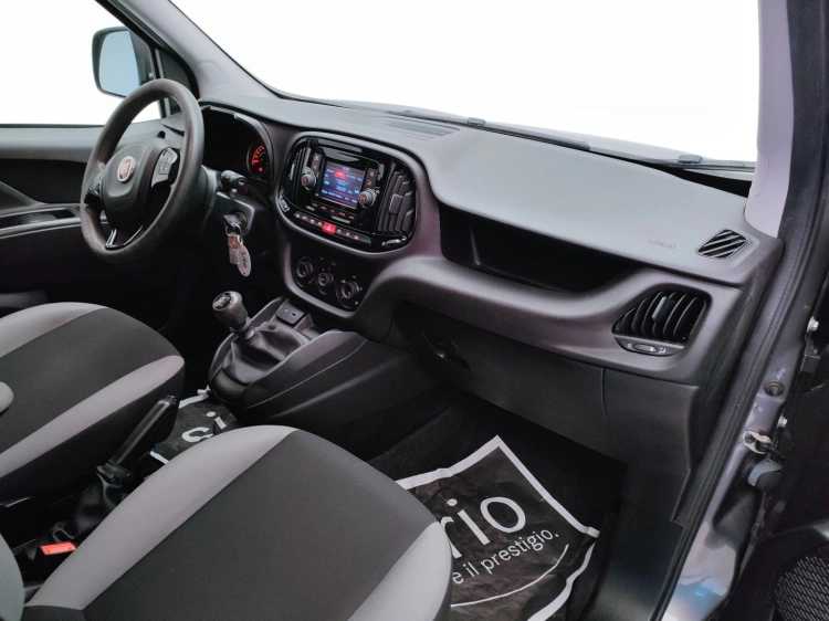 9 - Fiat Doblo Cargo 2015 Doblo cargo combi N1 1.6 mjt 16v SX E6