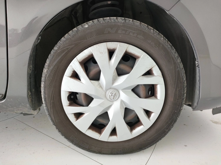 8 - Toyota Yaris Yaris 5p 1.5h Active my18