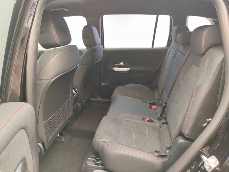 12 - Mercedes-Benz EQB 250+