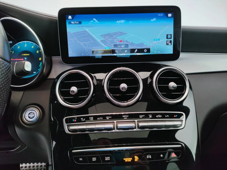 12 - Mercedes-Benz GLC Coupe 300 de phev (eq-power) Premium 4matic auto