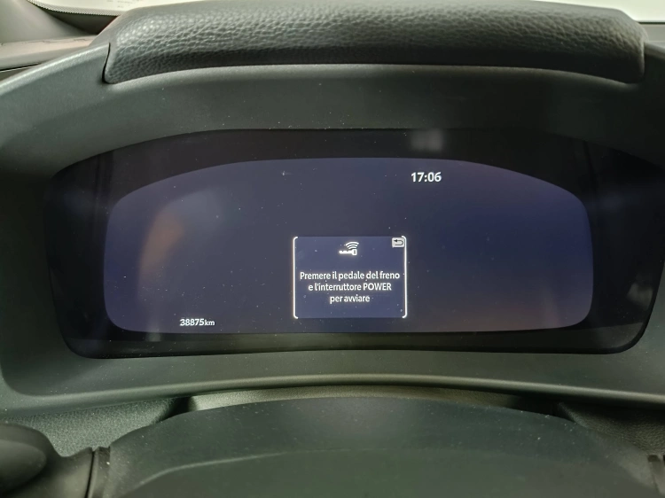 12 - Toyota C-HR C-HR 2.0 hv Trend fwd e-cvt