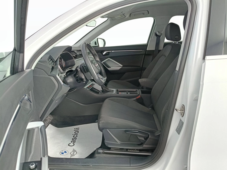 9 - Audi Q3 Q3 35 2.0 tdi s-tronic