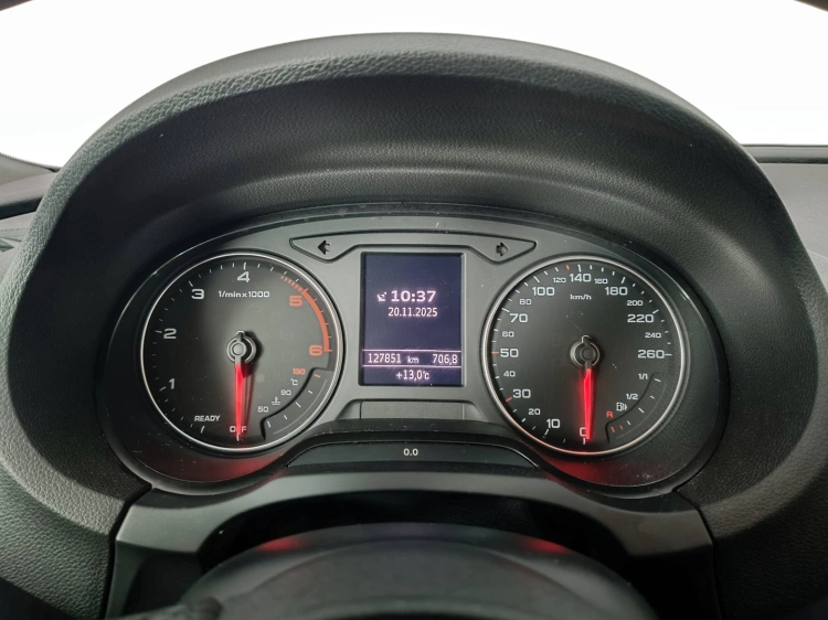 12 - Audi A3 A3 Sportback 30 1.6 tdi 116cv s-tronic