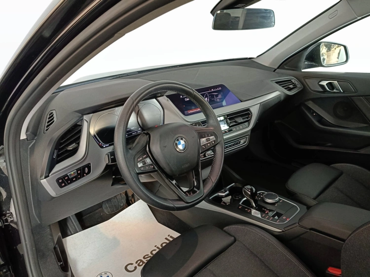 7 - BMW Serie 1 116d Msport Exterior auto