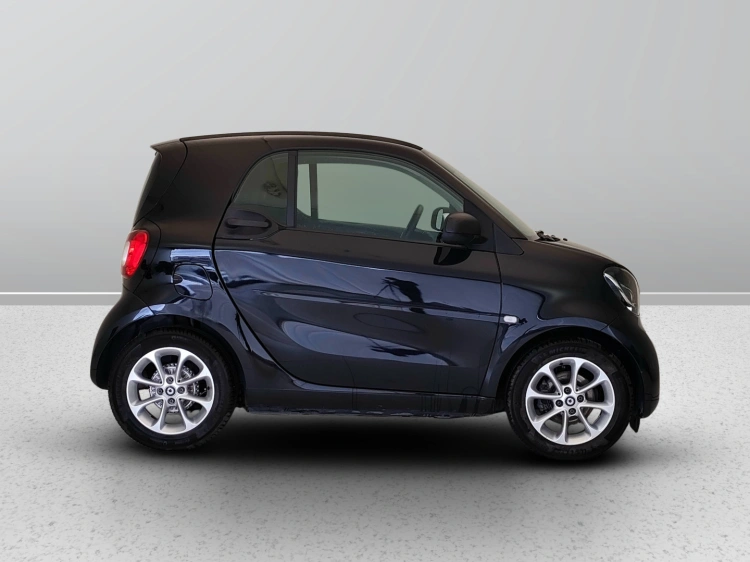 7 - smart fortwo Fortwo 1.0 Youngster 71cv twinamic