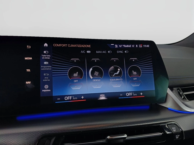 15 - BMW Serie 2 220i Active Tourer mhev 48V Msport auto