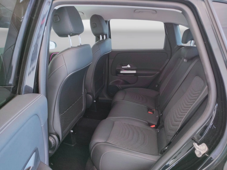 13 - Mercedes-Benz Classe B 180 d Progressive Advanced Plus auto