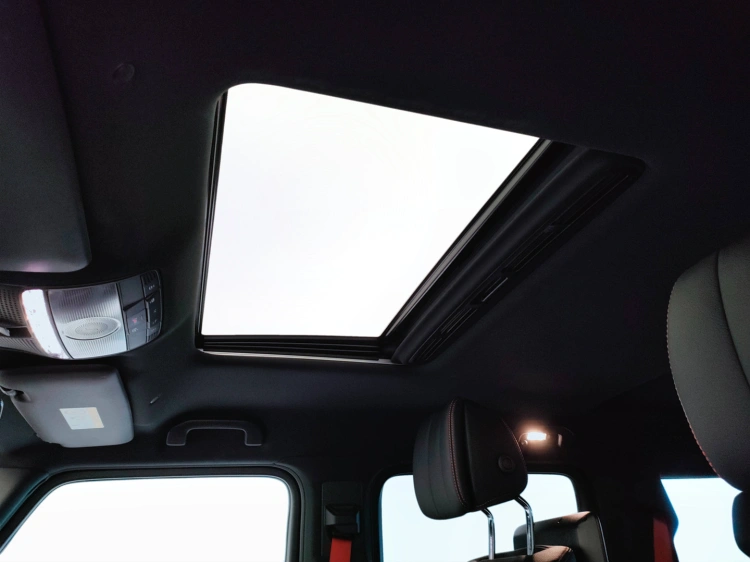 15 - Mercedes-Benz Classe G 400 d Premium Plus 330cv auto