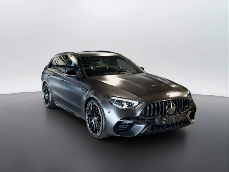 4 - Mercedes AMG Classe C Mercedes-AMG C 63 S E Performance 4Matic+ Station Wagon