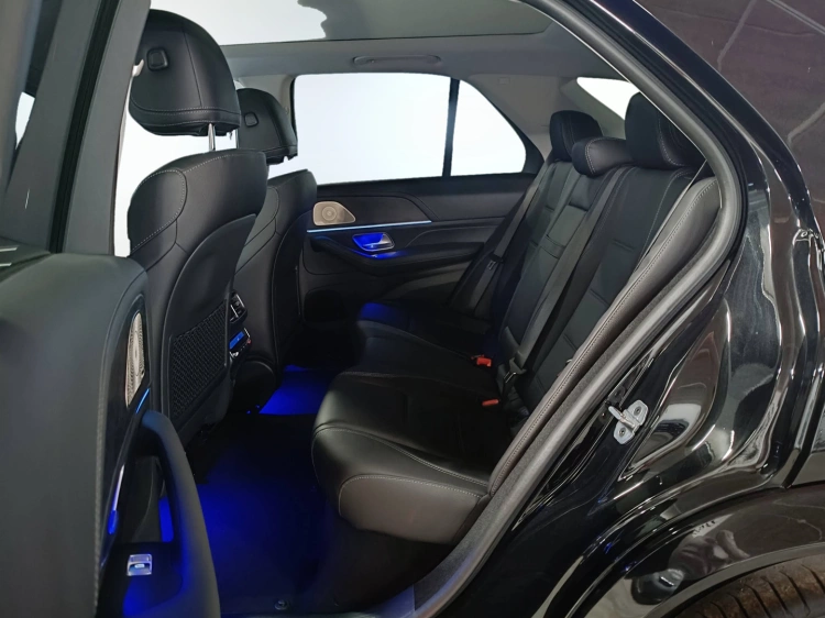 9 - Mercedes-Benz GLE 350 de 4MATIC Plug-in hybrid
