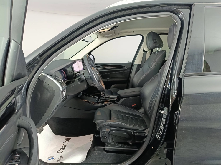 8 - BMW X3 X3 xdrive20d mhev 48V auto