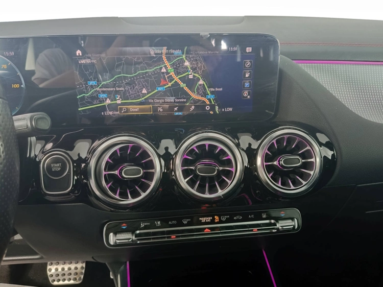 14 - Mercedes-Benz EQA 250 Premium