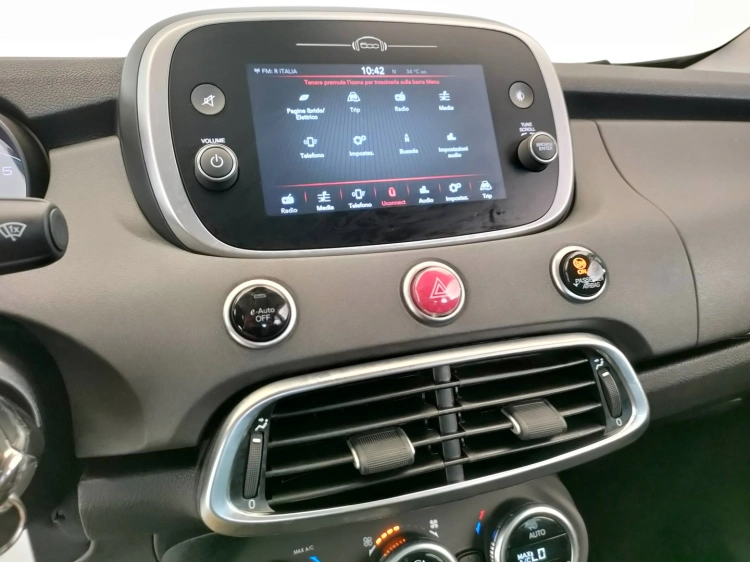 13 - Fiat 500 500X 1.5 t4 hybrid (Red) 130cv dct