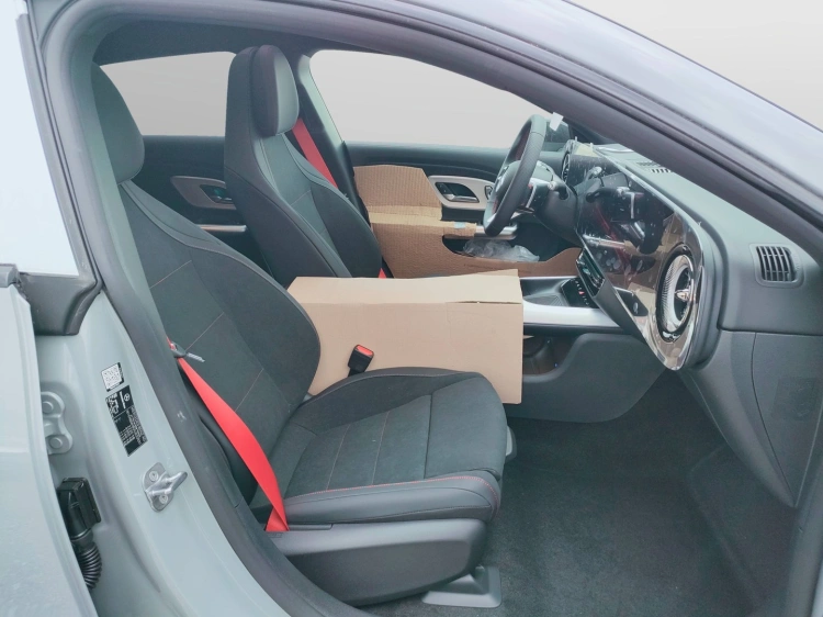 7 - Mercedes-Benz CLA 220 4MATIC Shooting Brake