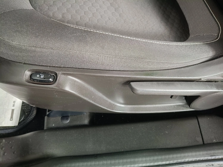 19 - smart fortwo Fortwo eq Prime 22kW