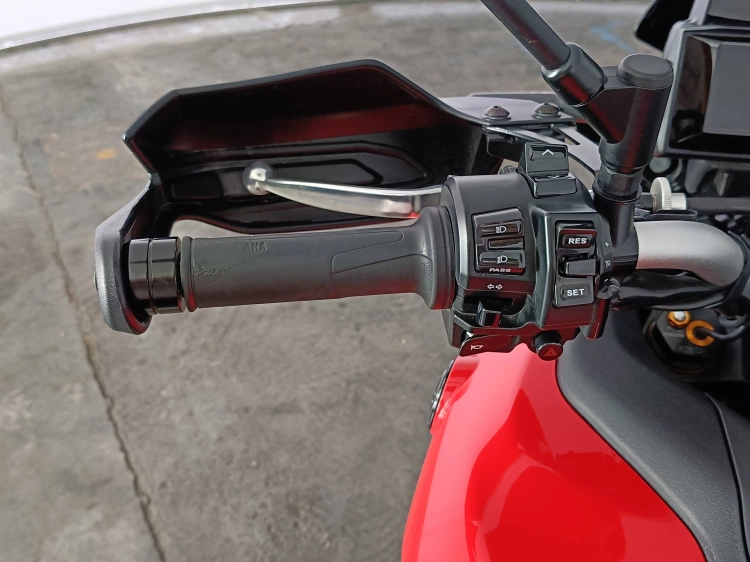 7 - Yamaha MT MT-09 890 Abs my21