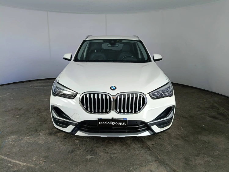2 - BMW X1 X1 xdrive18d xLine Plus auto