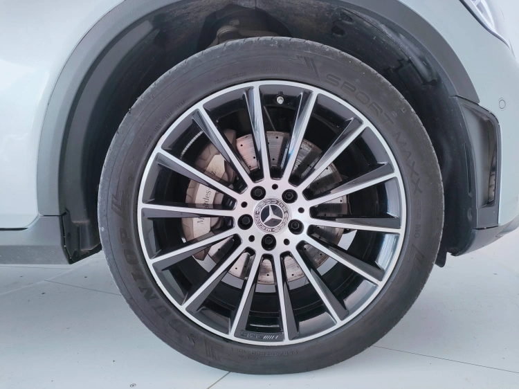 8 - Mercedes-Benz GLC Coupe 300 de phev (eq-power) Premium 4matic auto