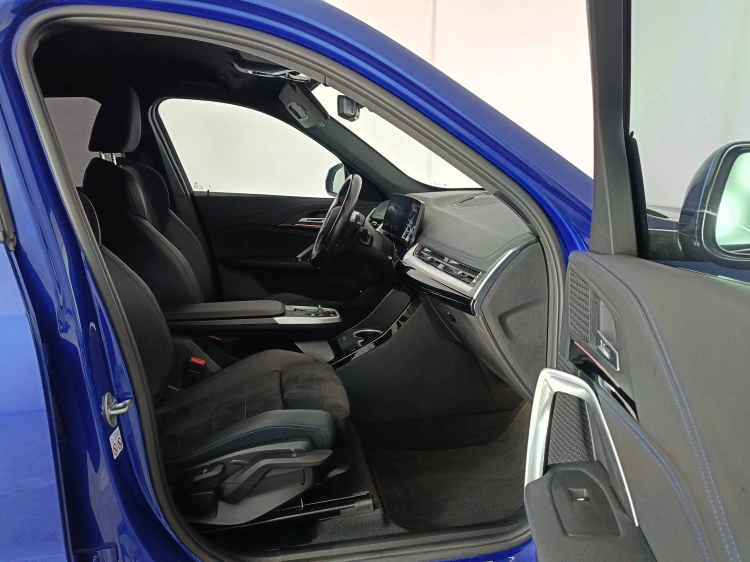 11 - BMW X1 X1 sdrive18d MSport Edition Signature auto