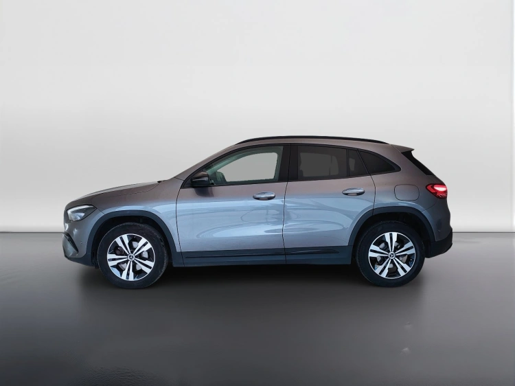 8 - Mercedes-Benz GLA 180 d Progressive Advanced Plus auto