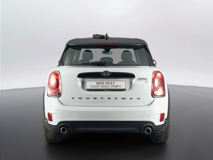 5 - MINI Countryman Mini Countryman 2.0 Cooper SD auto