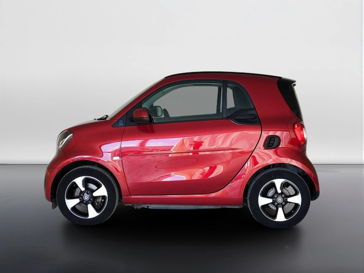 3 - smart fortwo Fortwo eq Passion 22kW