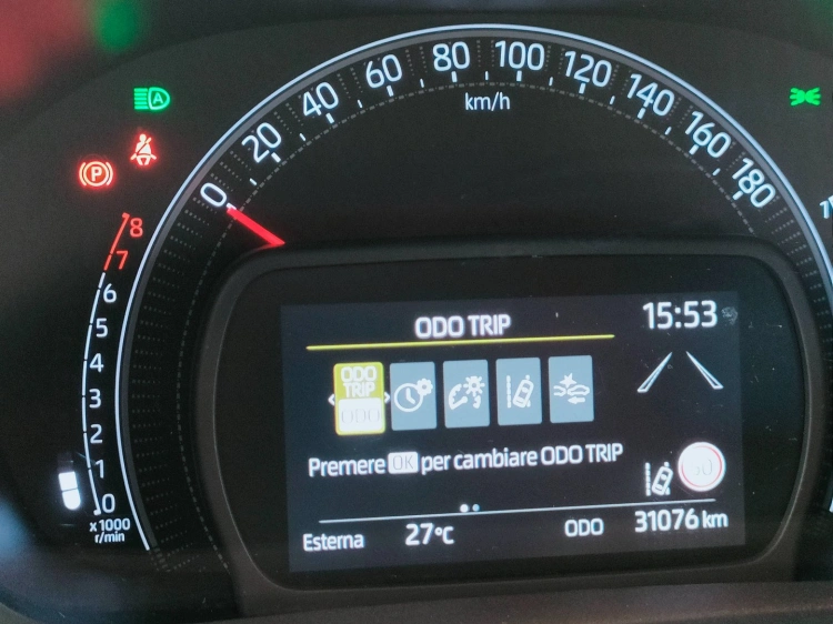 18 - Toyota Aygo X Aygo X 1.0 Limited 72cv
