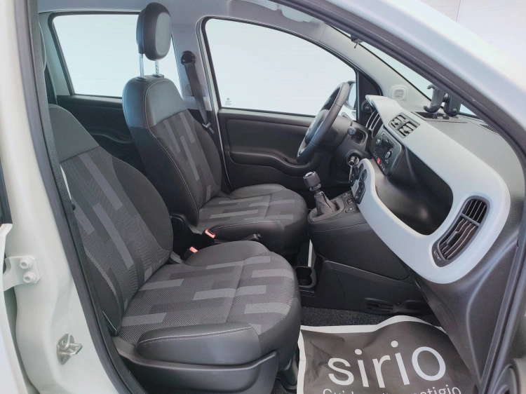 11 - Fiat Panda Panda 1.2 City Cross s&s 69cv my19