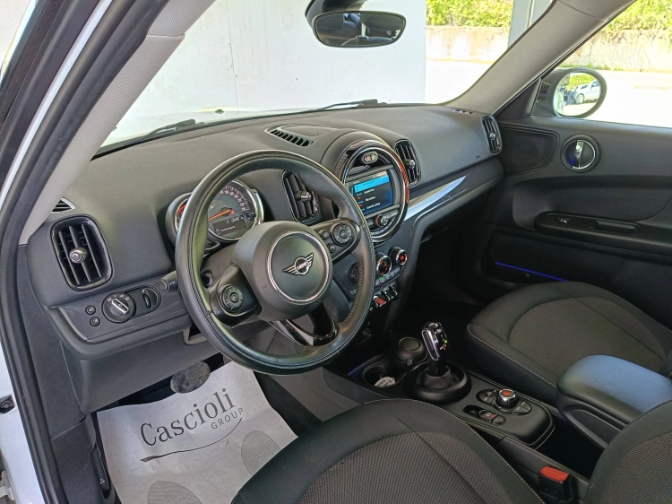 7 - MINI Countryman Mini Countryman 2.0 Cooper D Boost auto my18