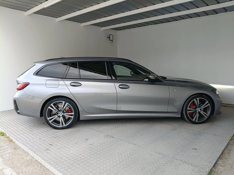 3 - BMW Serie 3 320d Touring mhev 48V Msport xdrive auto
