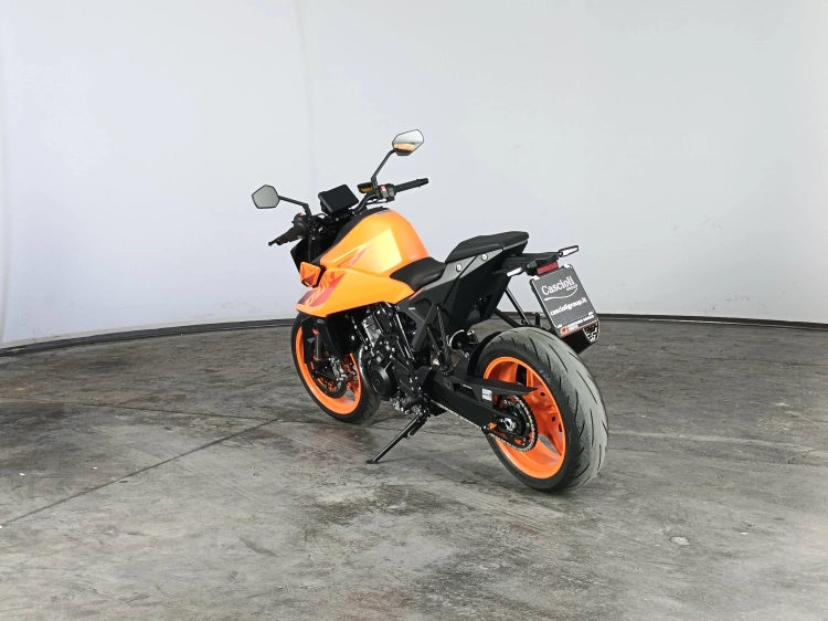 6 - Ktm Duke 990 Duke Abs