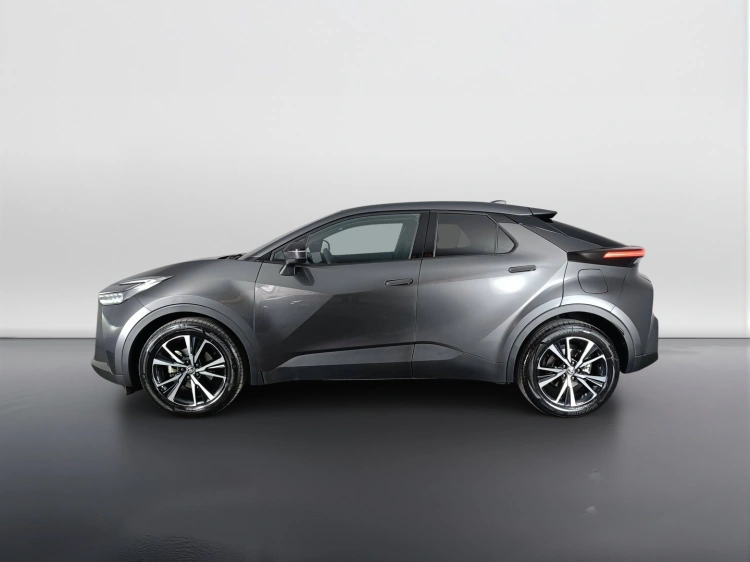 6 - Toyota C-HR C-HR 2.0 hv Trend fwd e-cvt