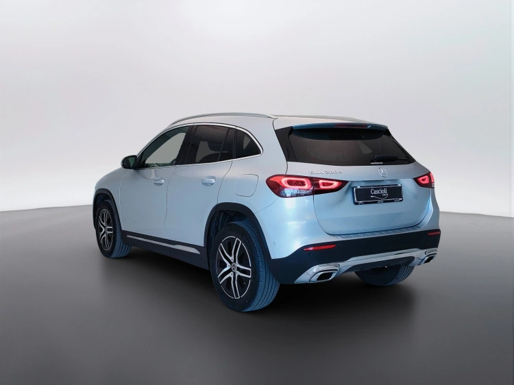 6 - Mercedes-Benz GLA 200 d Sport Plus auto