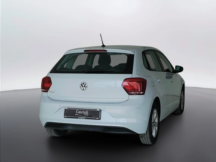 7 - Volkswagen Polo Polo 5p 1.0 mpi Comfortline 75cv