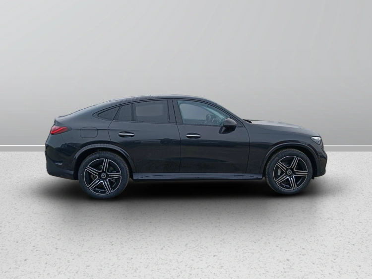 3 - Mercedes-Benz GLC 220 d 4MATIC Coupe