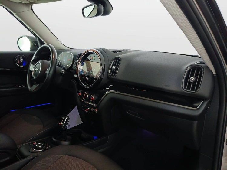 10 - MINI Countryman Mini Countryman 2.0 Cooper D Classic auto