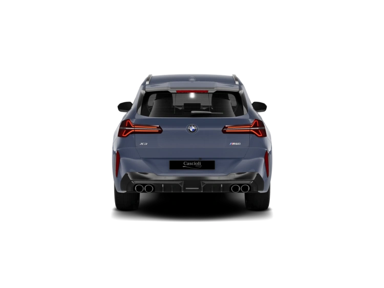 4 - BMW X3 BMW X3 M50 xDrive