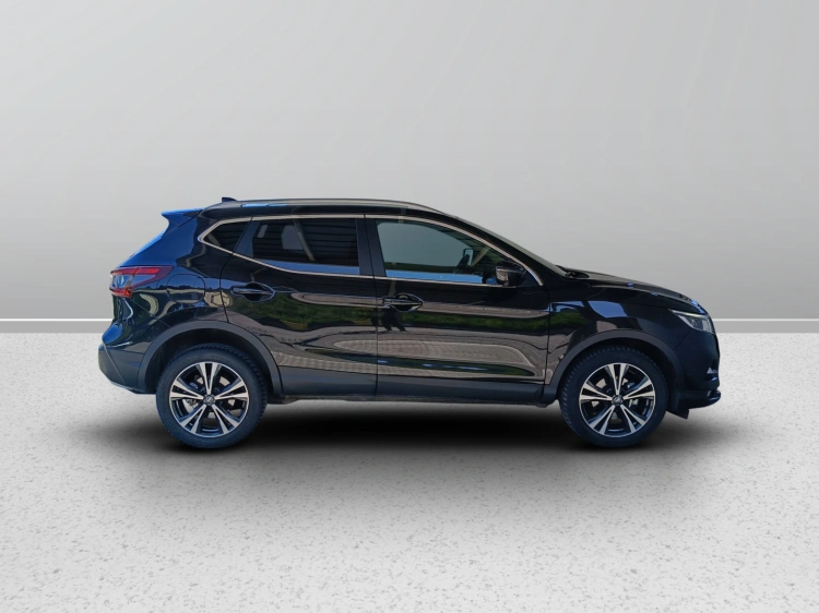 6 - Nissan qashqai Qashqai 1.7 dci N-Connecta 4wd 150cv