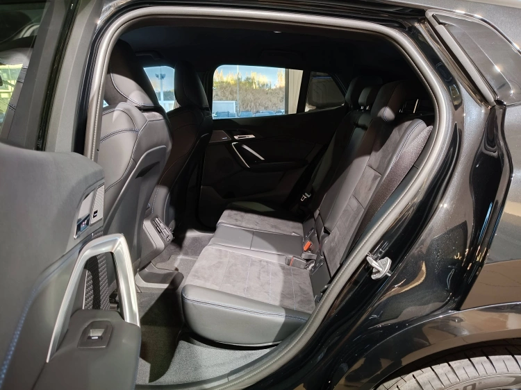 7 - BMW X2 M BMW X2 M35i xDrive