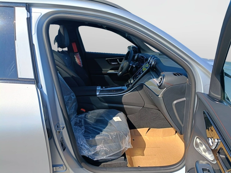 11 - Mercedes AMG GLC Mercedes-AMG GLC 43 4MATIC