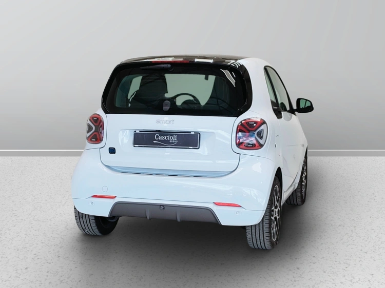 6 - smart fortwo Fortwo eq Prime 4,6kW