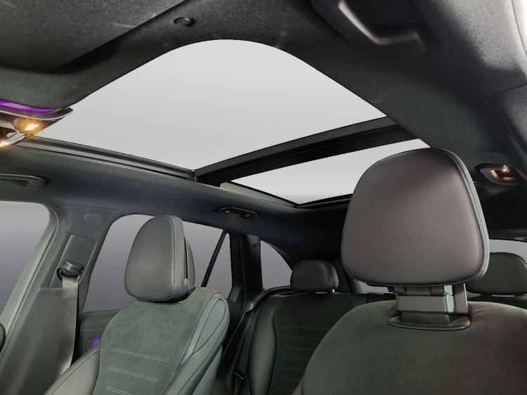 15 - Mercedes-Benz GLC 220 d AMG Premium Plus 4matic auto